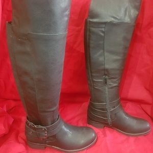Black High Boots -  Stretch Back